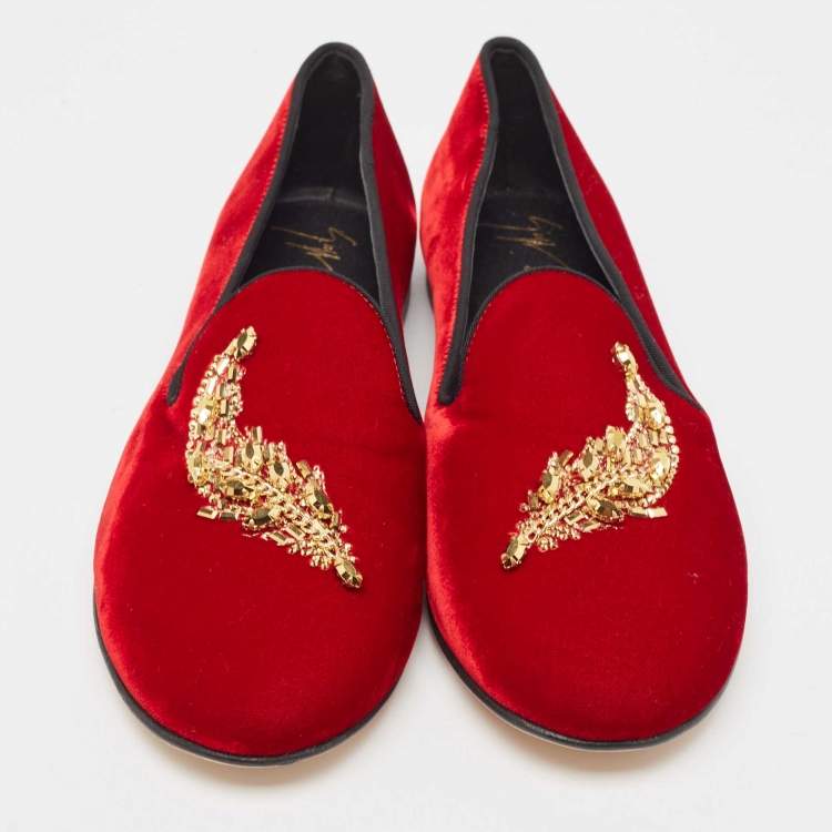 Pre Owned Giuseppe Zanotti Red Velvet Crystal Embellished Smoking Slippers Size 38