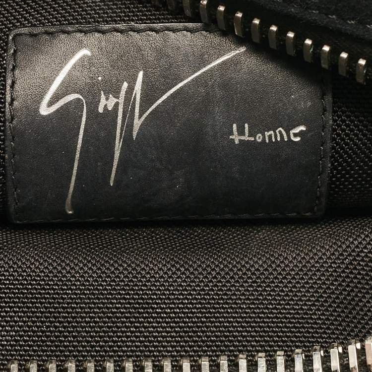 Pre Owned Giuseppe Zanotti Black Spiked Leather and Suede Clutch