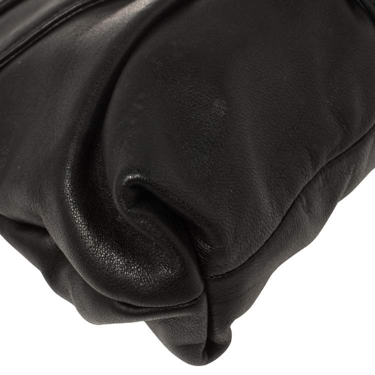 Pre Owned Giuseppe Zanotti Black Pleated Leather Flap Clutch