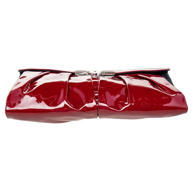 Pre Owned Giuseppe Zanotti Red/Black Satin And Pleated Patent Leather Flap Clutch