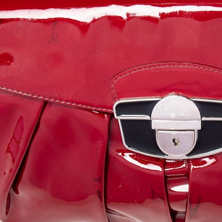 Pre Owned Giuseppe Zanotti Red/Black Satin And Pleated Patent Leather Flap Clutch