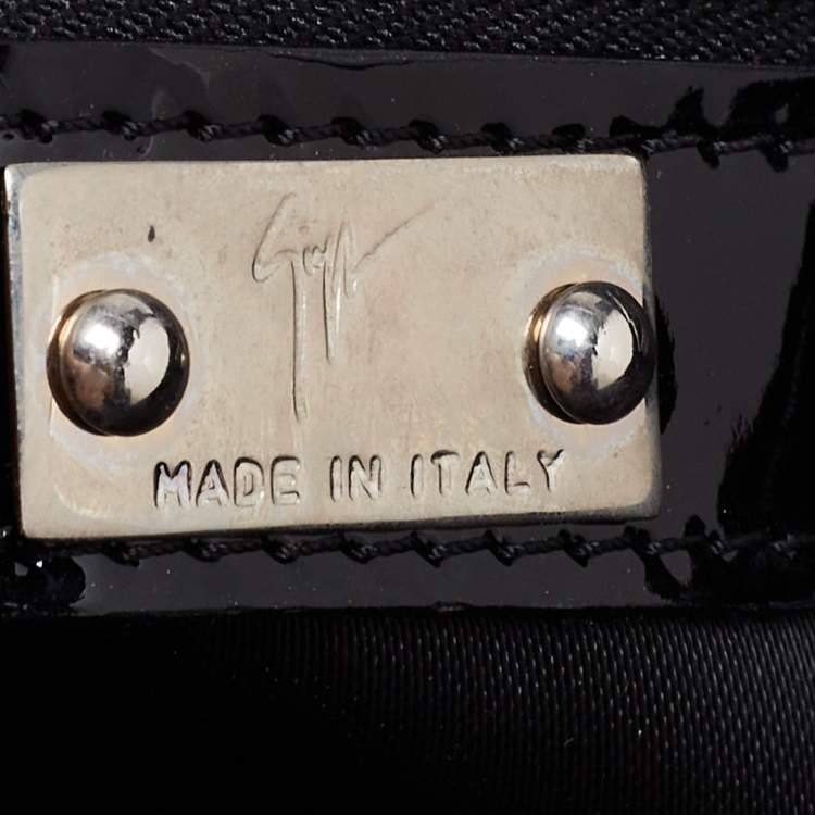 Pre Owned Giuseppe Zanotti Black Pleated Patent Leather Flap Clutch