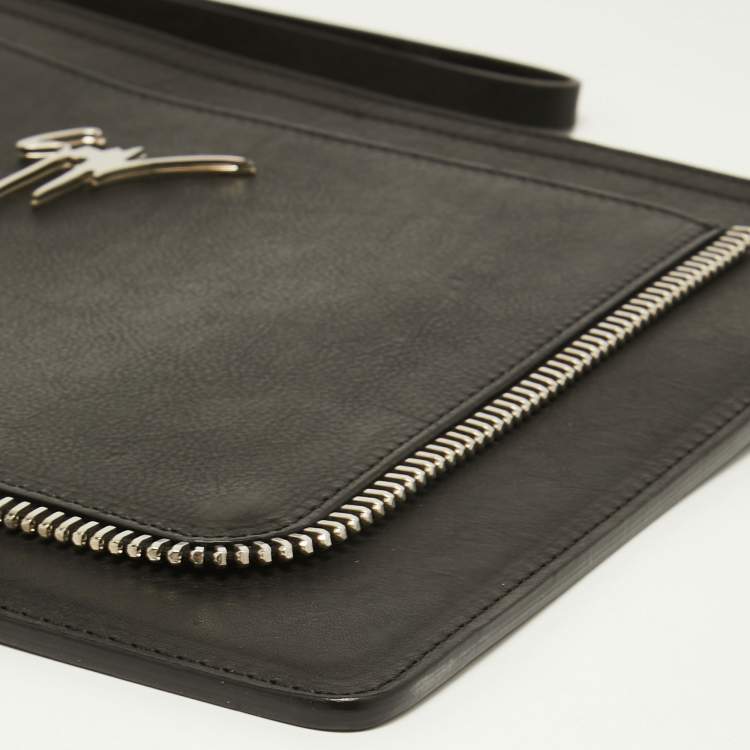 Pre Owned Giuseppe Zanotti Black Leather Zip Detail Marcel Clutch