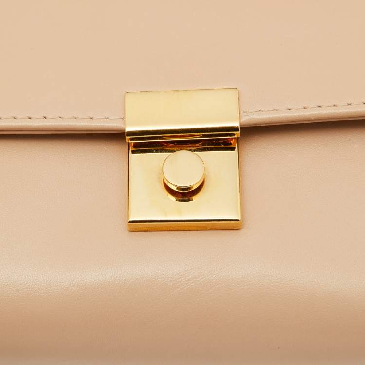 Pre Owned Giuseppe Zanotti Beige Leather Chain Wristlet Clutch