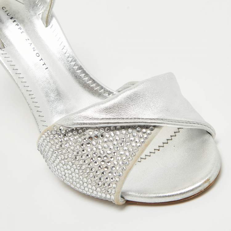 Pre Owned Giuseppe Zanotti Silver Leather Crystal Embellished Slingback Sandals Size 36