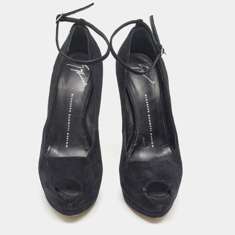 مملوكة مسبقًا Giuseppe Zanotti Black Suede Peep Toe Platform Ankle Strap Pumps Size 38.5