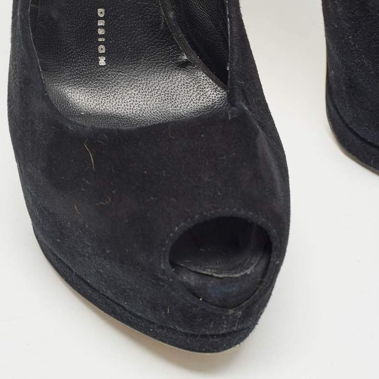 مملوكة مسبقًا Giuseppe Zanotti Black Suede Peep Toe Platform Ankle Strap Pumps Size 38.5