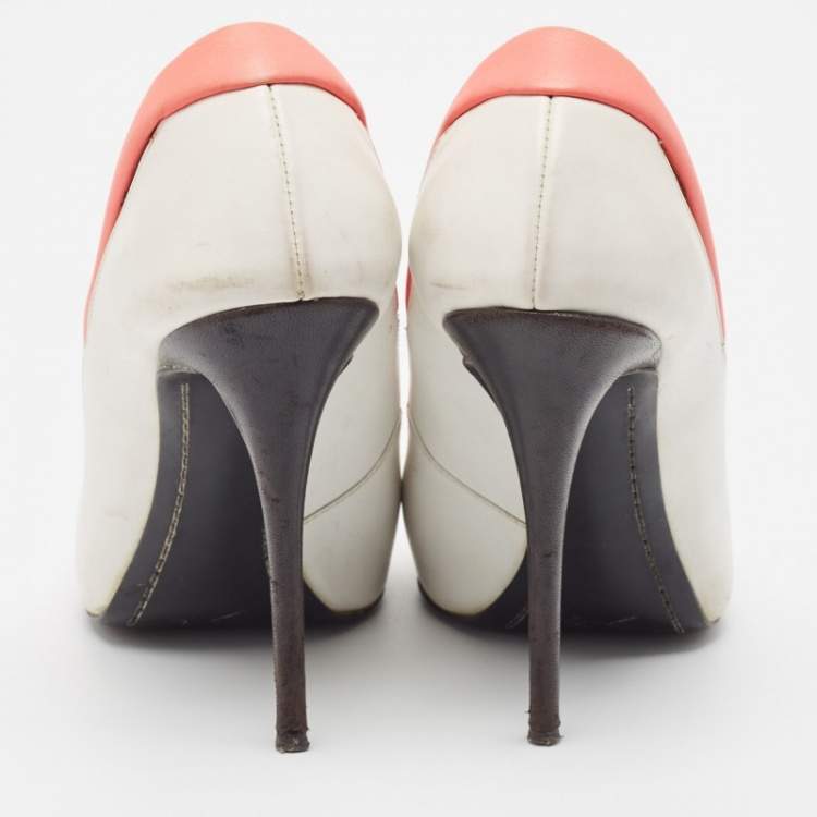 Pre Owned Giuseppe Zanotti White/Pink Leather Pointed Toe Pumps Size 37