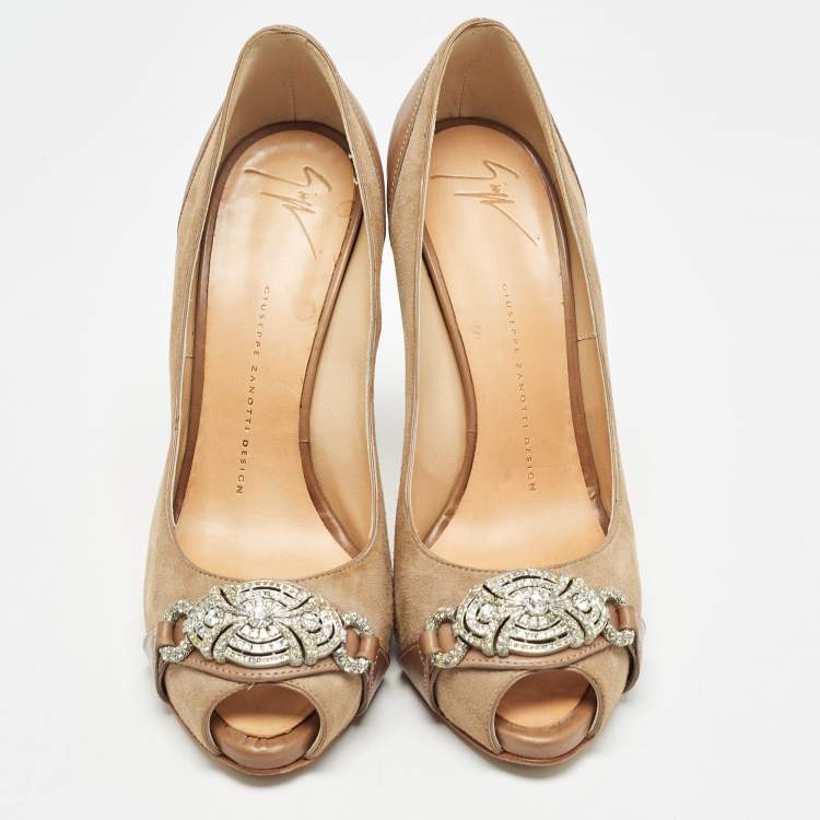مملوكة مسبقًا Giuseppe Zanotti Beige/Brown Leather and Suede Peep Toe Pumps Size 39