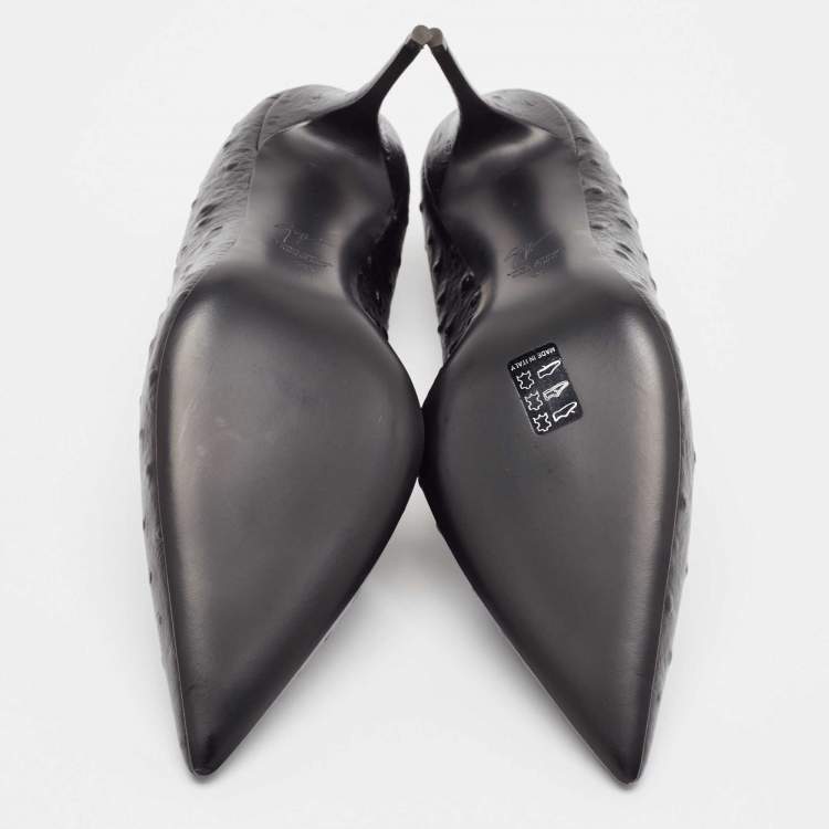 Pre Owned Giuseppe Zanotti Black Ostrich Leather Pumps Size 40