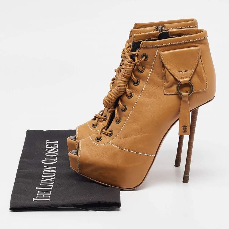 Pre Owned Giuseppe Zanotti Brown Leather Booties Size 36