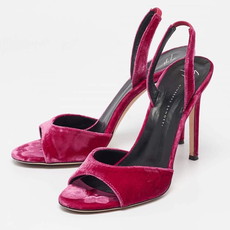 مملوكة مسبقًا Giuseppe Zanotti Purple Velvet Nostyle Ankle Strap Sandals Size 39