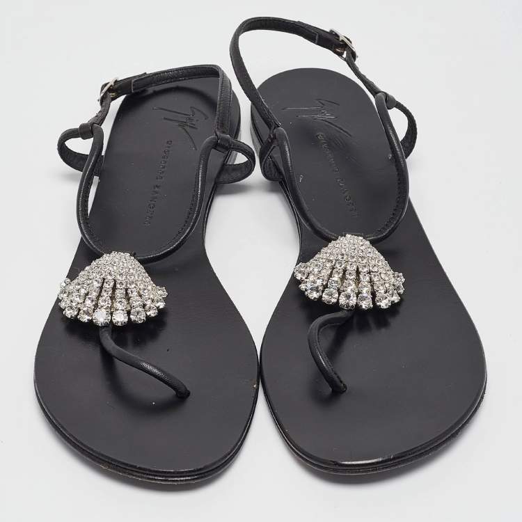 مملوكة مسبقًا Giuseppe Zanotti Black Leather Emmy Lou Flat Sandals Size 38.5