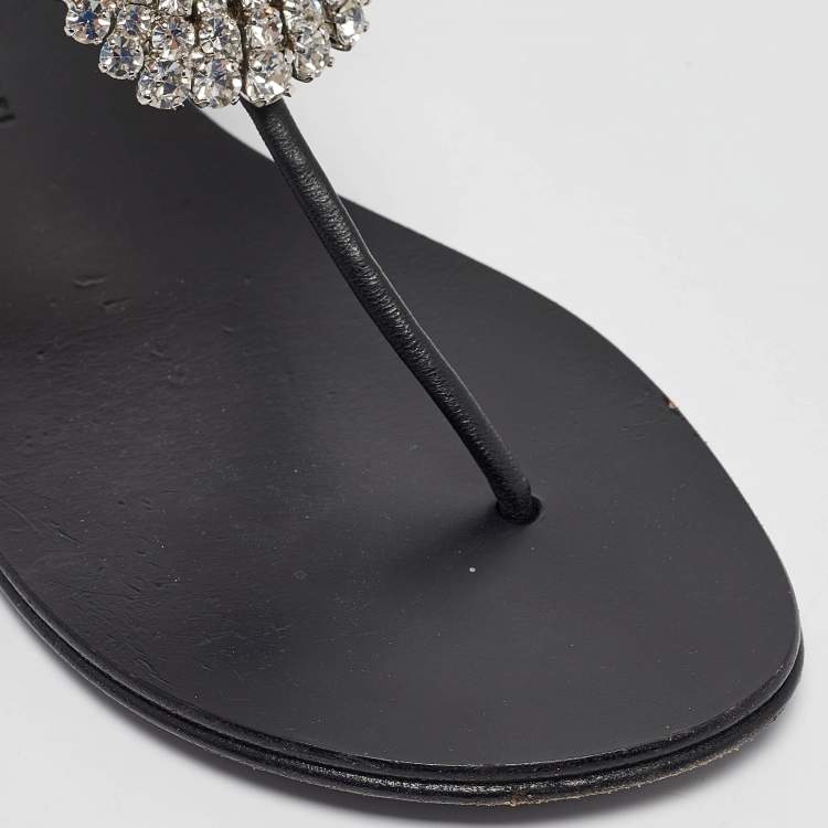 مملوكة مسبقًا Giuseppe Zanotti Black Leather Emmy Lou Flat Sandals Size 38.5
