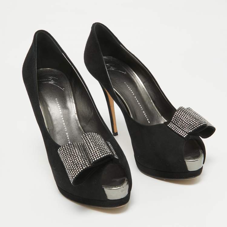 Pre Owned Giuseppe Zanotti Black Suede Crystal Embellished Bow Peep Toe Platform Pumps Size 41