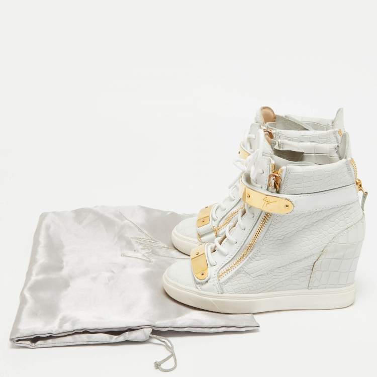 Pre Owned Giuseppe Zanotti White Croc Embossed Leather Lorenz Wedge High Top Sneakers Size 36