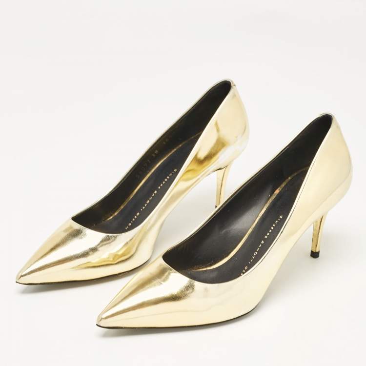 Pre Owned Giuseppe Zanotti Gold Leather Pointed Toe Pumps Size 38