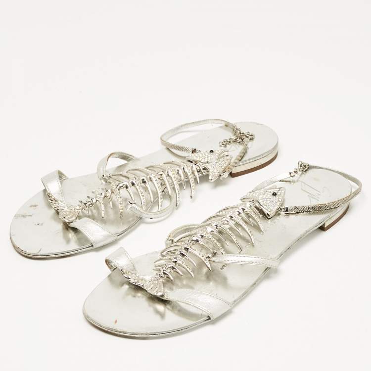 Pre Owned Giuseppe Zanotti Silver Leather Fishbone Embellished Ankle Strap Sandals Size 36