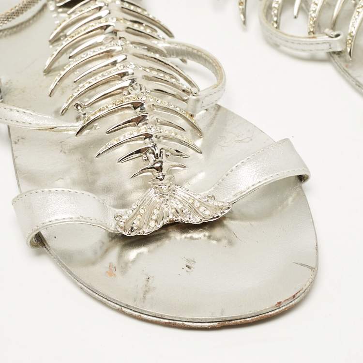 Pre Owned Giuseppe Zanotti Silver Leather Fishbone Embellished Ankle Strap Sandals Size 36
