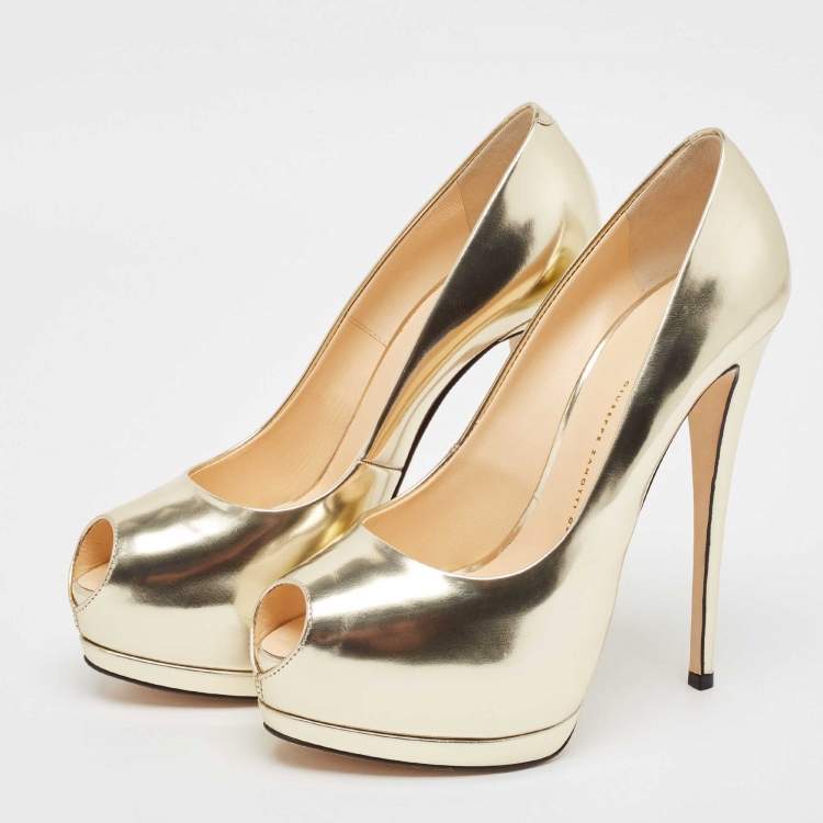Pre Owned Giuseppe Zanotti Gold Leather Super Sharon Pumps Size 40