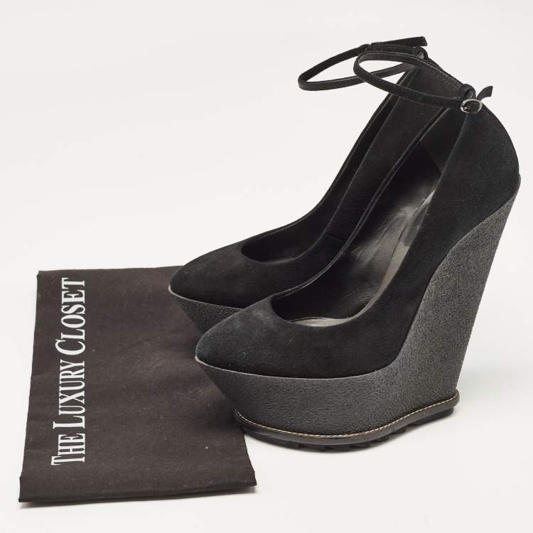 Pre Owned Giuseppe Zanotti Black Suede Wedge Platform Ankle Strap Pumps Size 39