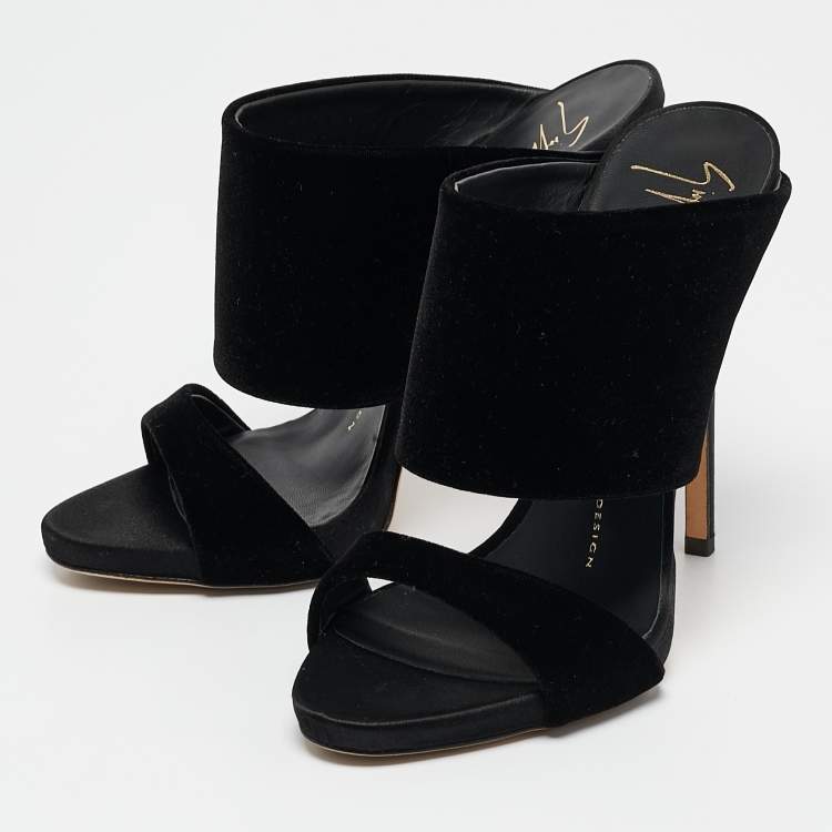 Pre Owned Giuseppe Zanotti Black Velvet Andrea Mules Size 37