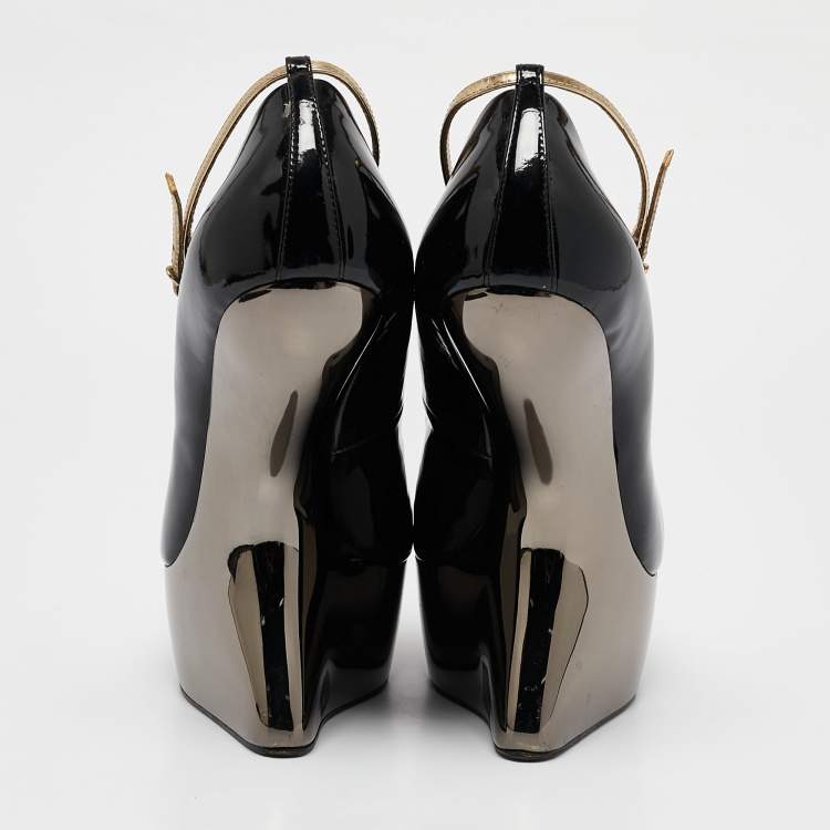 Pre Owned Giuseppe Zanotti Black Patent Heelless Peep Toe Platform Pumps Size 39