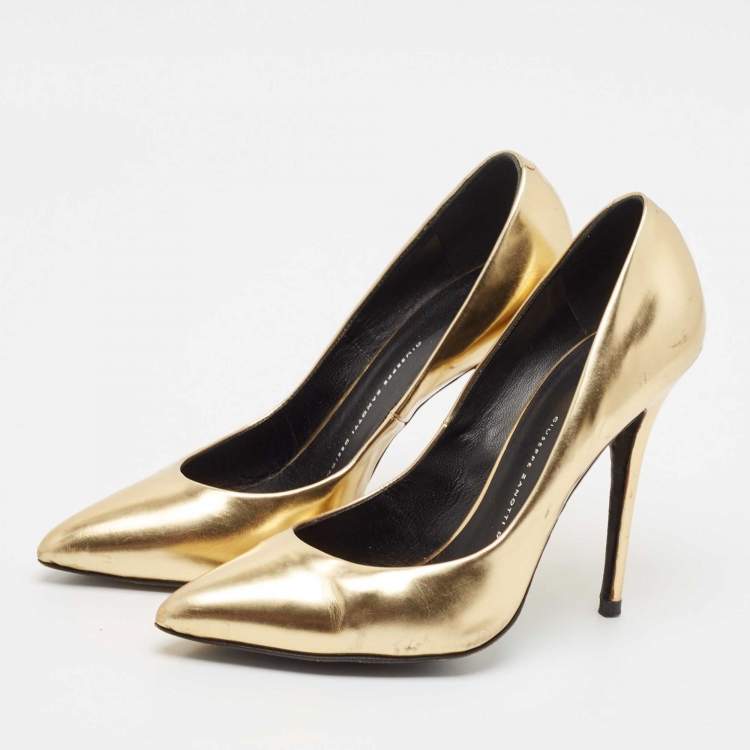 Pre Owned Giuseppe Zanotti Gold Leather Pointed Toe Pumps Size 41