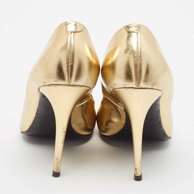 Pre Owned Giuseppe Zanotti Gold Leather Pointed Toe Pumps Size 41