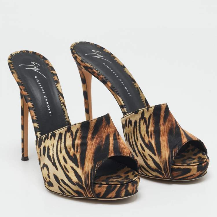 Pre Owned Giuseppe Zanotti Brown/Black Satin Nettie Sandals Size 39.5