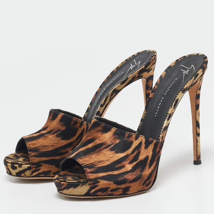 Pre Owned Giuseppe Zanotti Brown/Black Satin Nettie Sandals Size 39.5