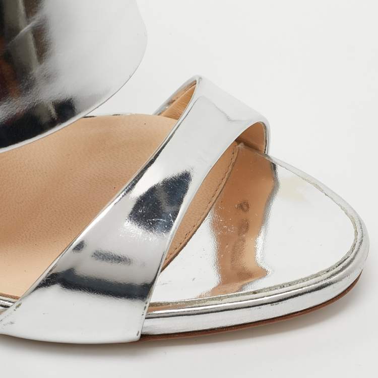 Pre Owned Giuseppe Zanotti Silver Leather Andrea Sandals Size 39