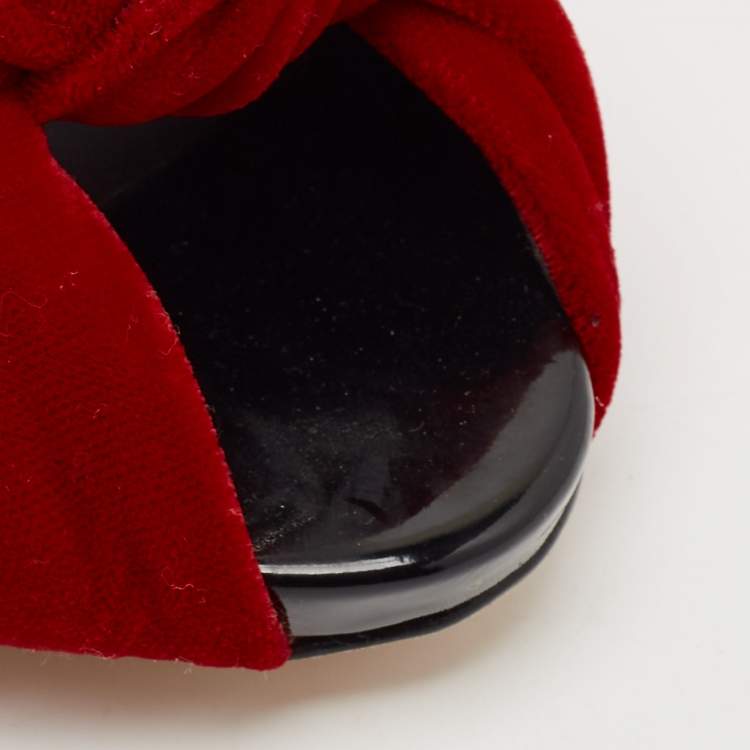 مملوكة مسبقًا Giuseppe Zanotti Red Knotted Velvet Slide Sandals Size 39.5