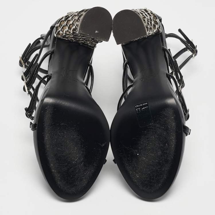 Pre Owned Giuseppe Zanotti Black Patent Leather lien 115PL Siutta Sandals Size 41