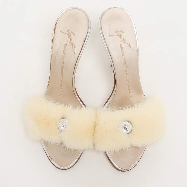Pre Owned Giuseppe Zanotti Cream Faux Fur Crystal Embellished Sandals Size 36.5