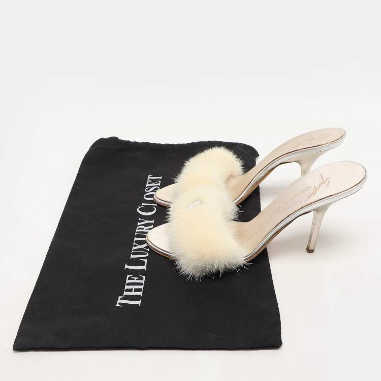 Pre Owned Giuseppe Zanotti Cream Faux Fur Crystal Embellished Sandals Size 36.5