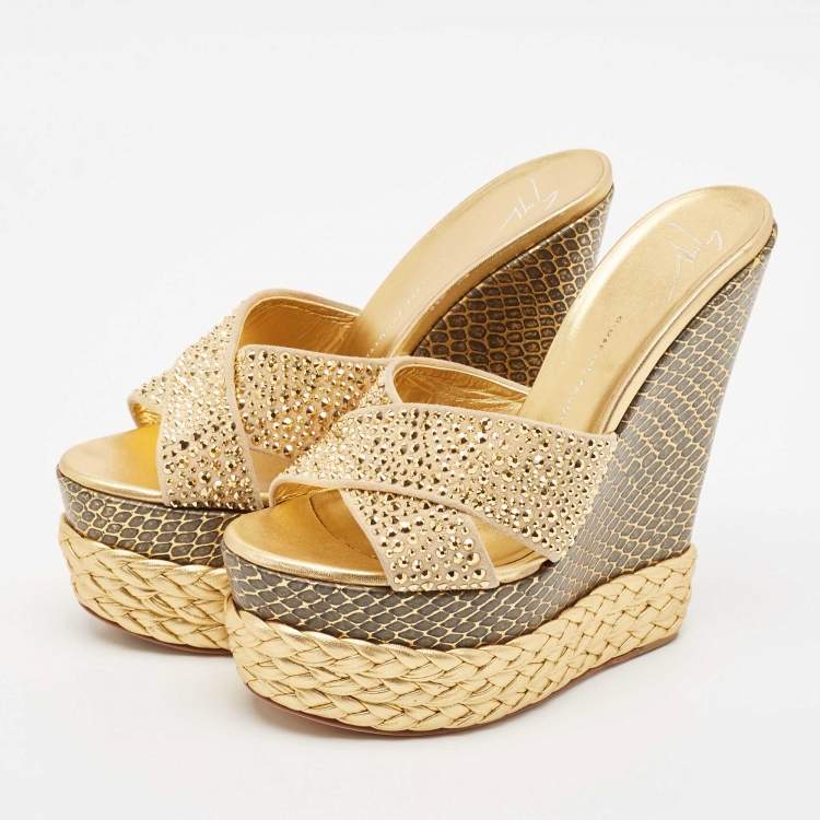 Pre Owned Giuseppe Zanotti Gold Suede Crystal Embellished Platform Wedge Sandals Size 40