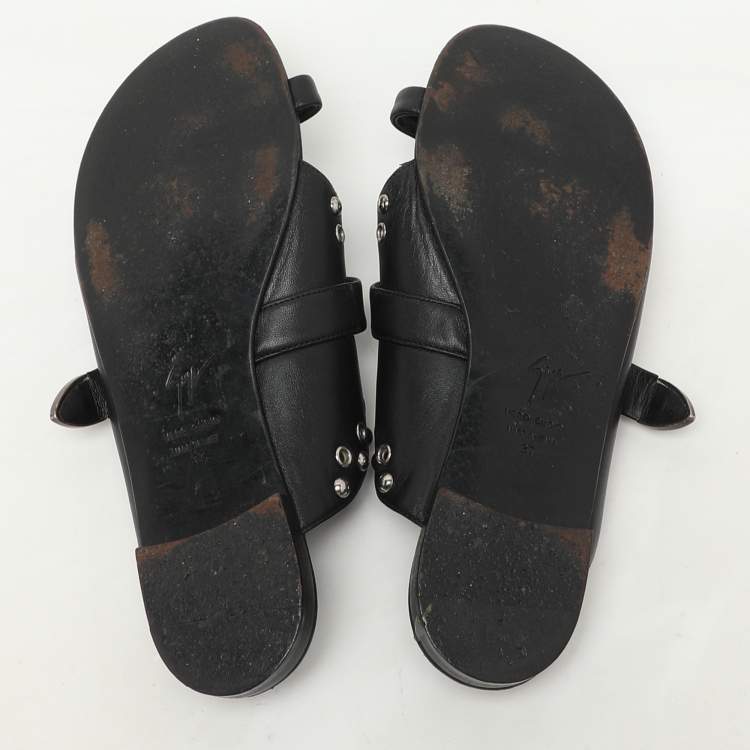 Pre Owned Giuseppe Zanotti Black Leather Embellished Toe Ring Flats Size 37