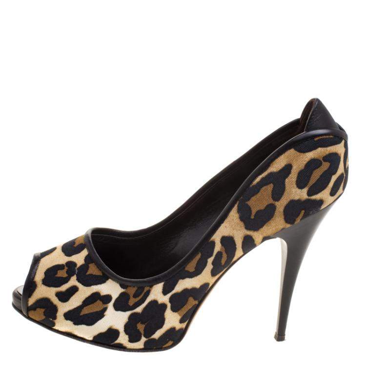Pre Owned Giuseppe Zanotti Leopard Print Canvas Peep Toe Pumps Size 38.5