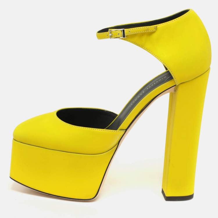 Pre Owned Giuseppe Zanotti Yellow iridescent Patent Leather Platform Ankle Strap Pumps Size 39