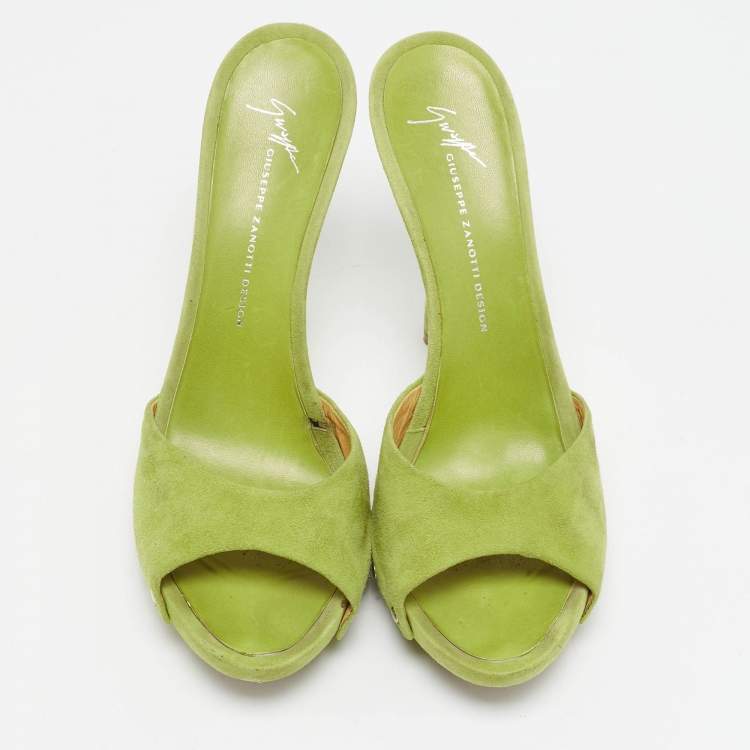 Pre Owned Giuseppe Zanotti Light Green Suede Studded Slide Platform Sandals Size 39