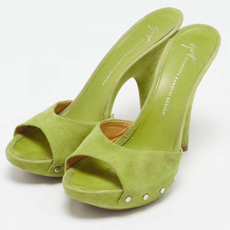 Pre Owned Giuseppe Zanotti Light Green Suede Studded Slide Platform Sandals Size 39