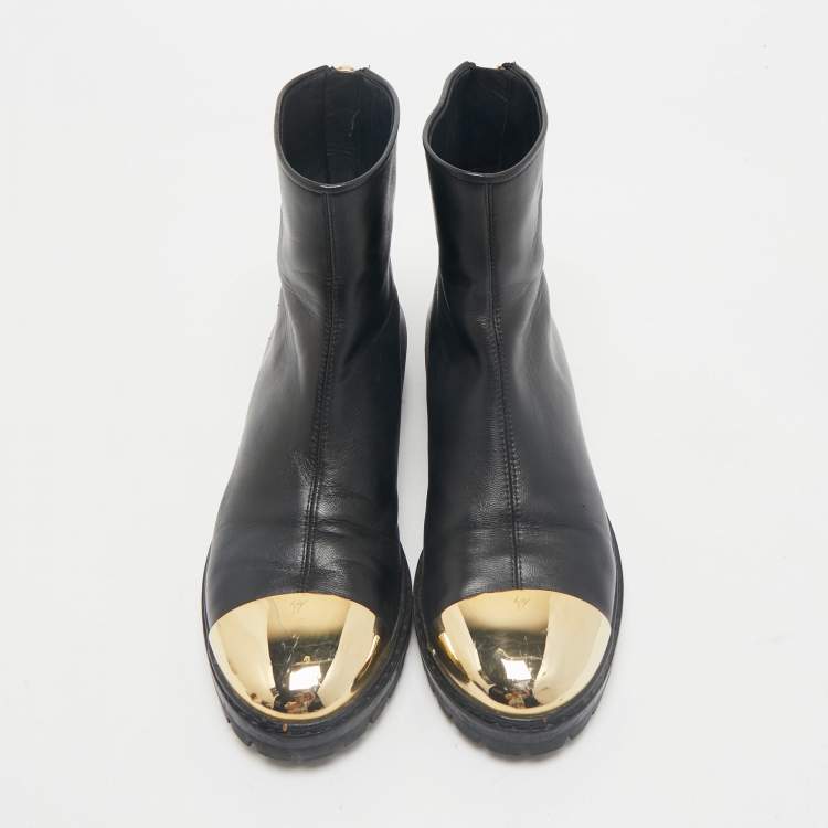 Pre Owned Giuseppe Zanotti Black/Gold Leather Metal Cap Toe Ankle Length Boots Size 38