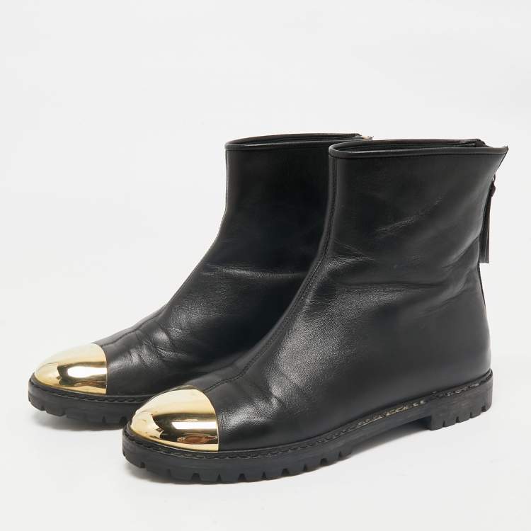 Pre Owned Giuseppe Zanotti Black/Gold Leather Metal Cap Toe Ankle Length Boots Size 38
