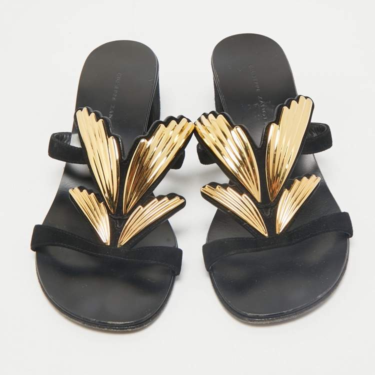 مملوكة مسبقًا Giuseppe Zanotti Black Suede Angel Wing Slide Sandals Size 36