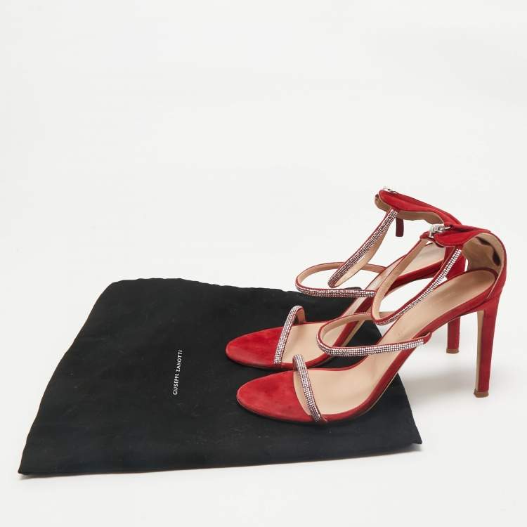 Pre Owned Giuseppe Zanotti Red Crystal Embellished Suede Strappy Sandals Size 39