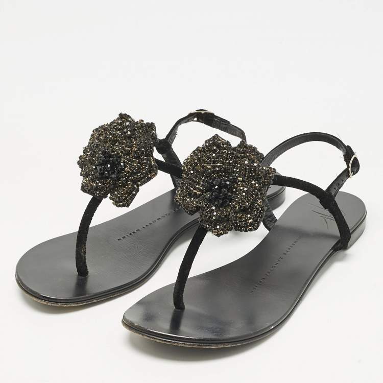 مملوكة مسبقًا Giuseppe Zanotti Black Velvet Crystal Embellished Flower Flat Thong Sandals Size 36