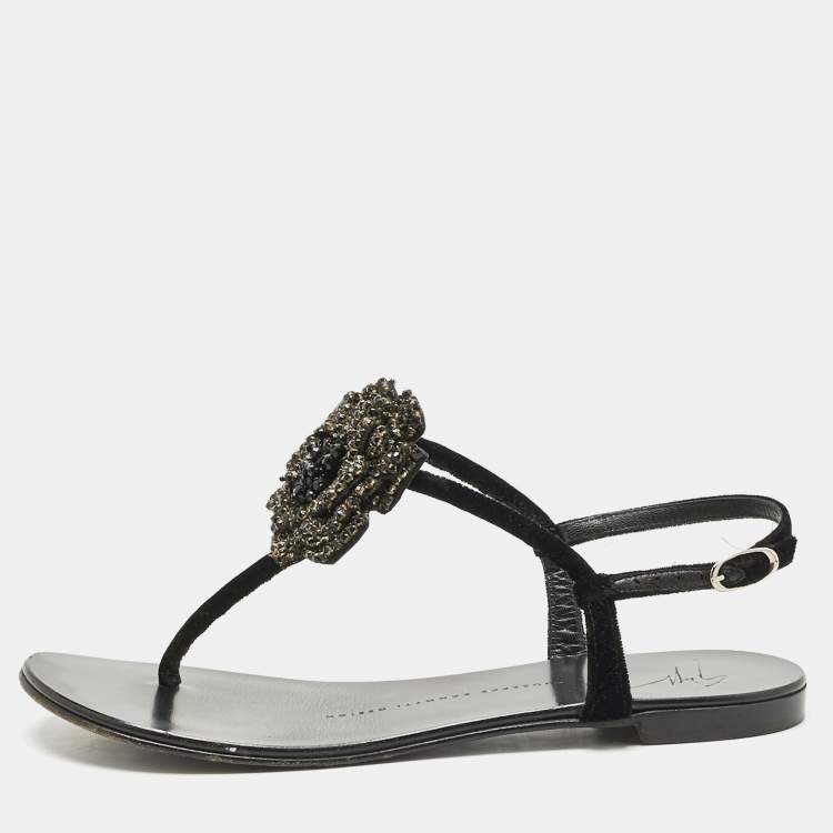 مملوكة مسبقًا Giuseppe Zanotti Black Velvet Crystal Embellished Flower Flat Thong Sandals Size 36