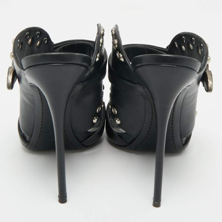 Pre Owned Giuseppe Zanotti Black Leather Studded Buckle Slide Sandals Size 38