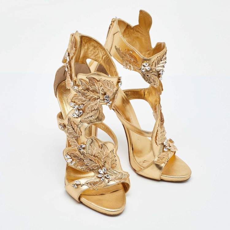 Pre Owned Giuseppe Zanotti Gold Leather Coline Embellished Sandals Size 38